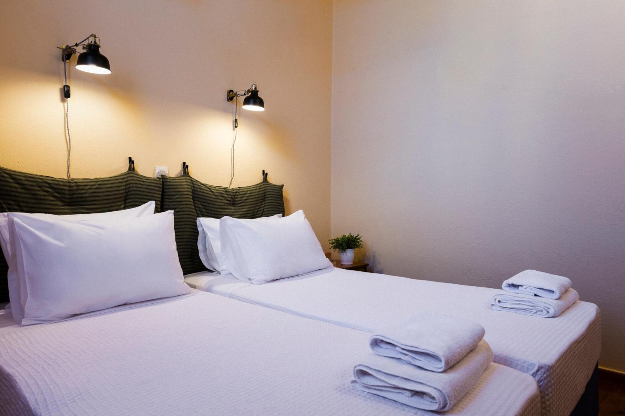 Sundial Lodge Chania  Rum bild