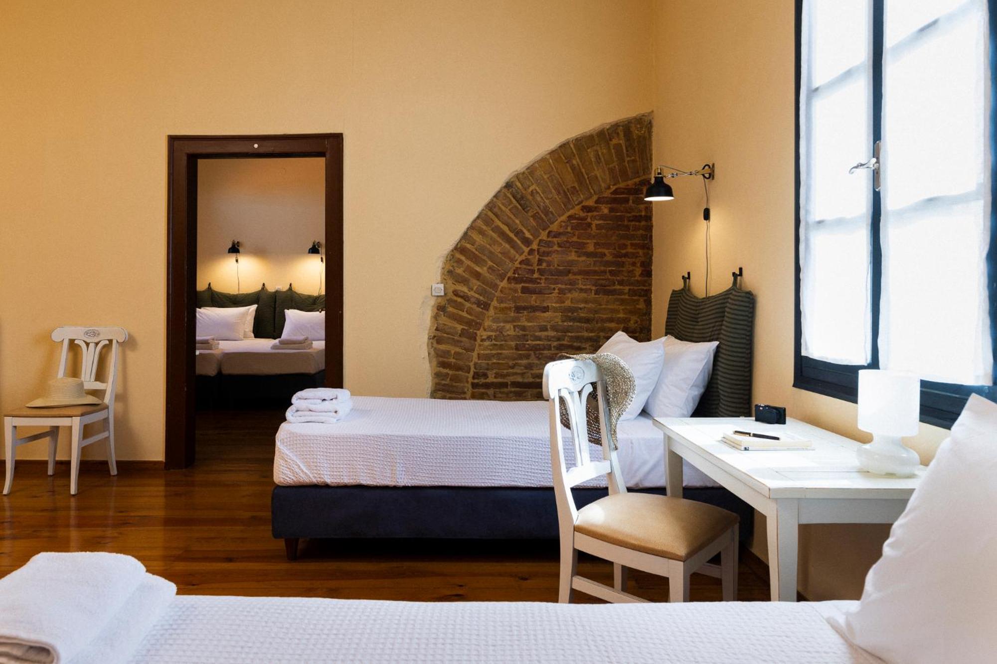 Sundial Lodge Chania  Rum bild