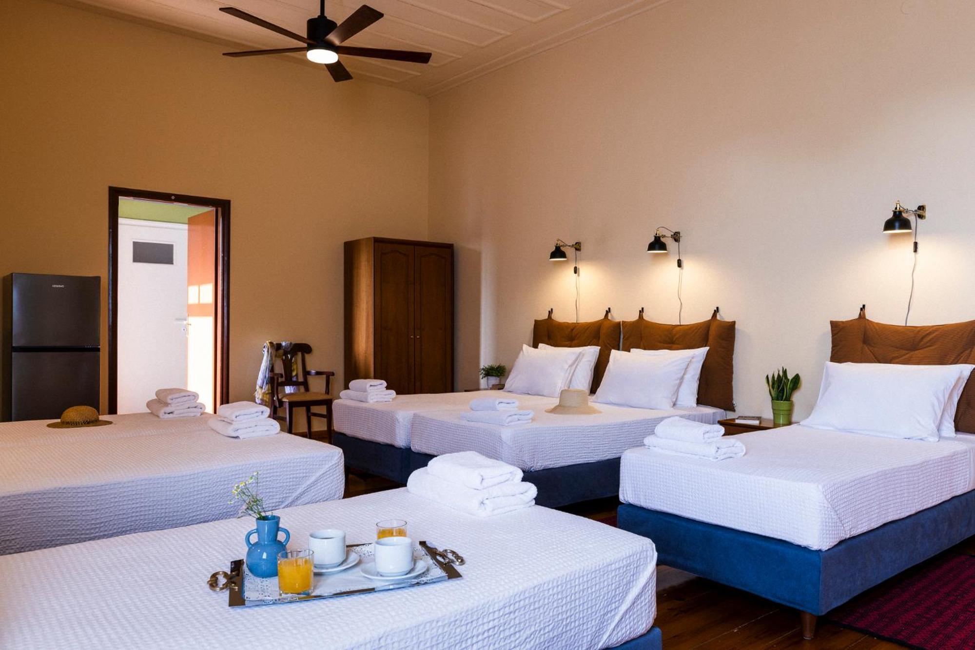 Sundial Lodge Chania  Rum bild