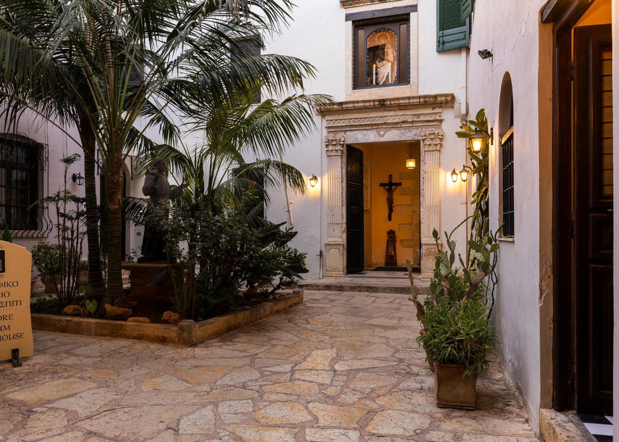 Sundial Lodge Chania  Exteriör bild